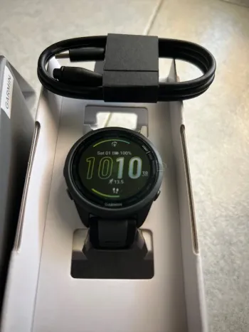 Used Garmin Forerunner 165 bike — image 3 of 3