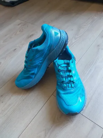 Gebrauchtes Salomon Sense Escape 2 Running Shoes