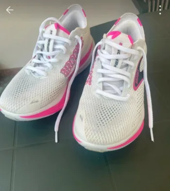Gebrauchtes Brooks Hyperion Running Shoes