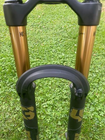 Brugt Fox 34 Factory Fork 2024 bike — billede 4 af 9