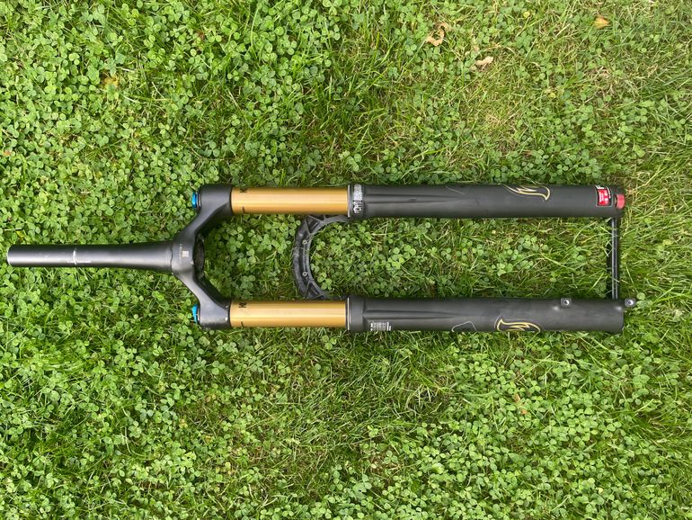Brugt Fox 34 Factory Fork 2024 bike — billede 2 af 9