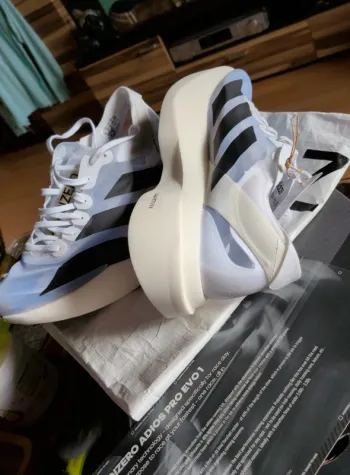 Tweedehands Adidas Adios Pro Evo 1 bike — afbeelding 4 van 5