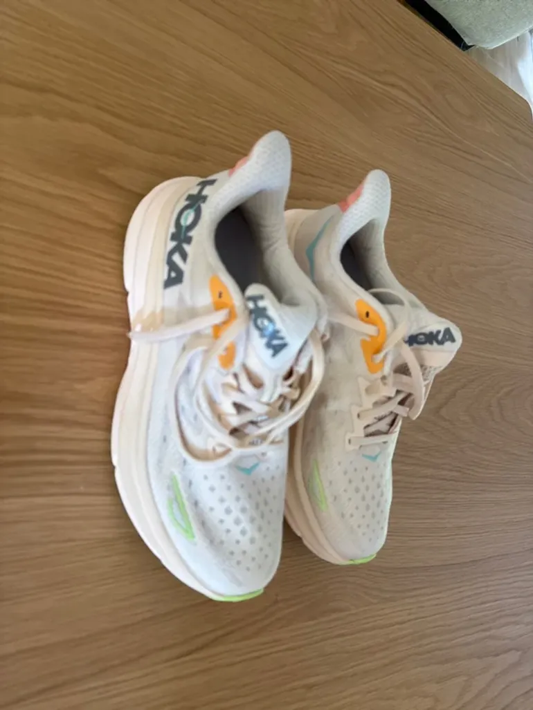 Used Hoka Sportschuhe bike — image 3 of 4
