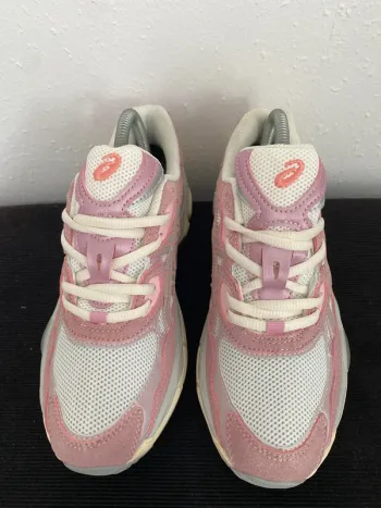 Tweedehands Asics Gel NYC bike — afbeelding 7 van 8