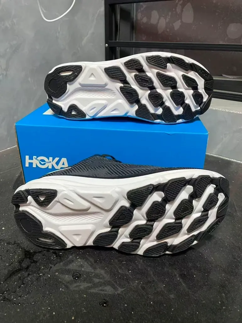 Used Hoka Baskets bike — image 4 of 5