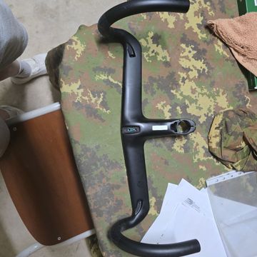 Brugt Black Inc Handlebar 2024 bike — billede 2 af 3