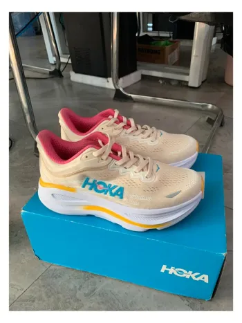 Hoka Bondi 9 Running Shoes d'occasion