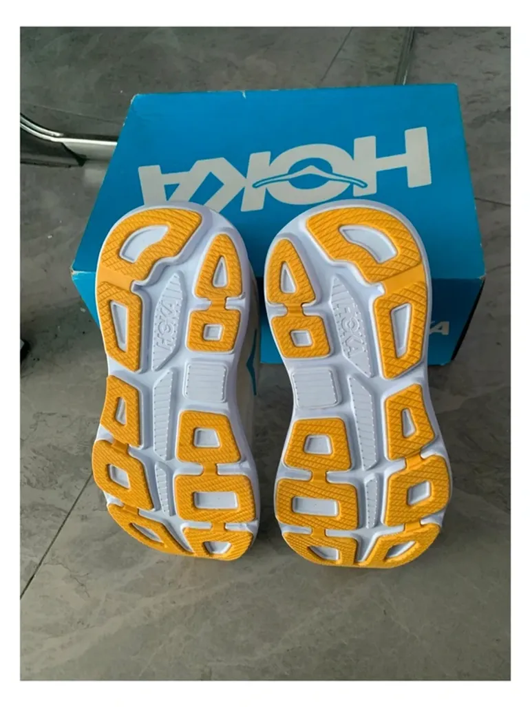 Used Hoka Bondi 9 bike — image 2 of 5