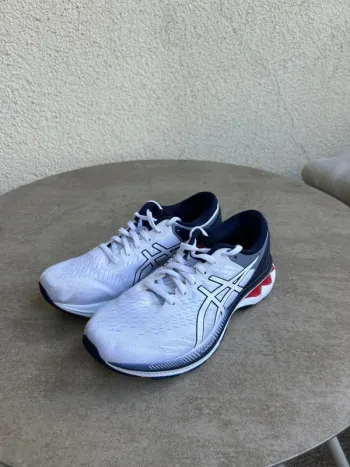 Used Asics Gel Kayano 27 Running Shoes