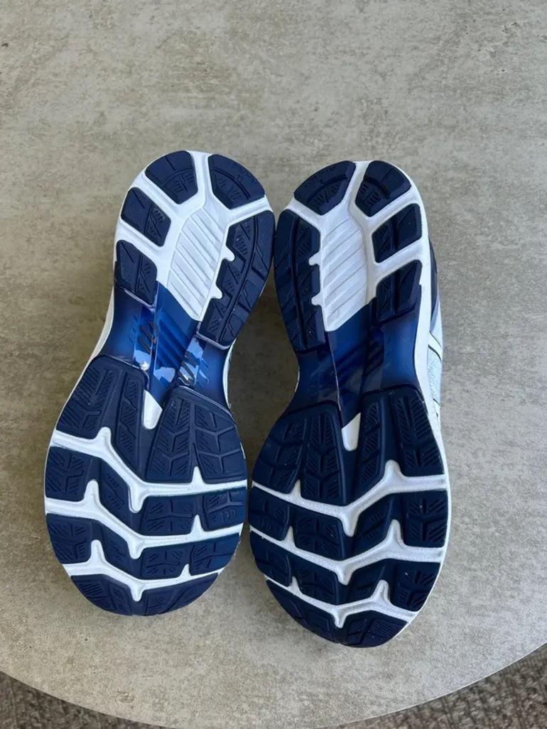 Used Asics Gel Kayano 27 bike — image 5 of 5