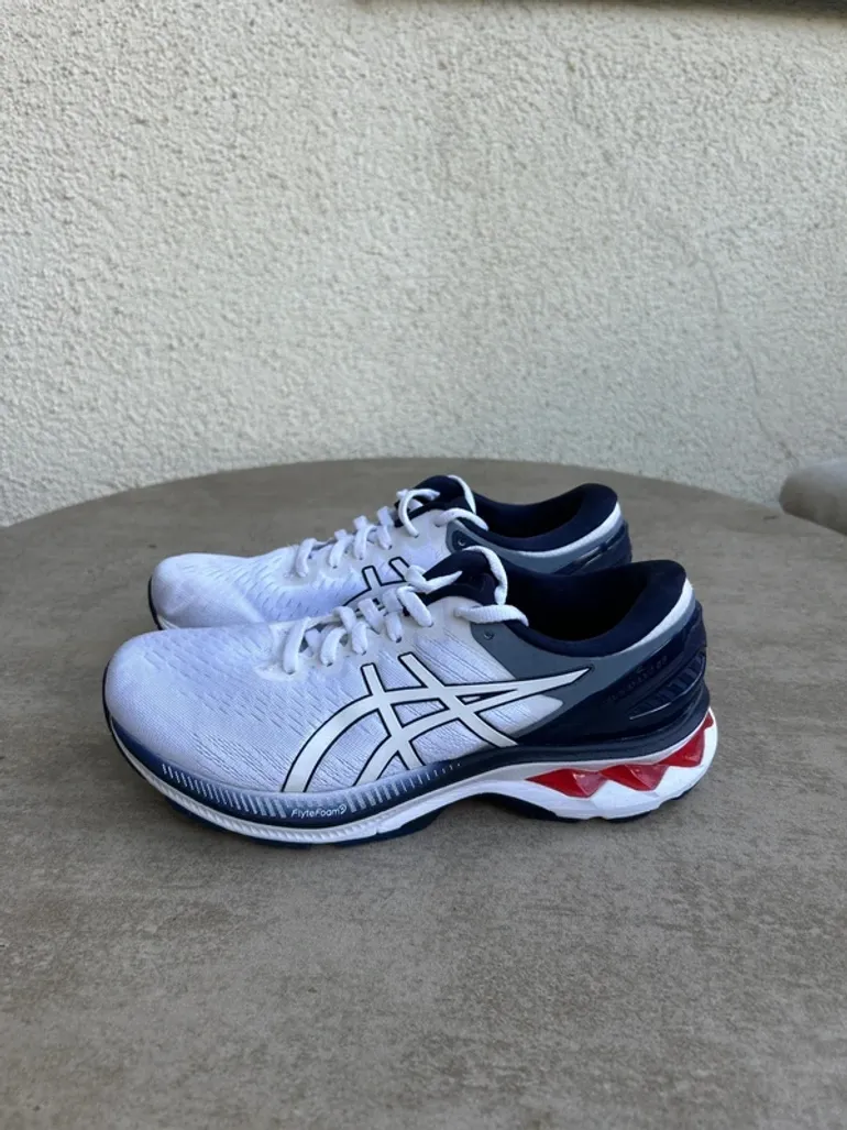 Used Asics Gel Kayano 27 bike — image 2 of 5