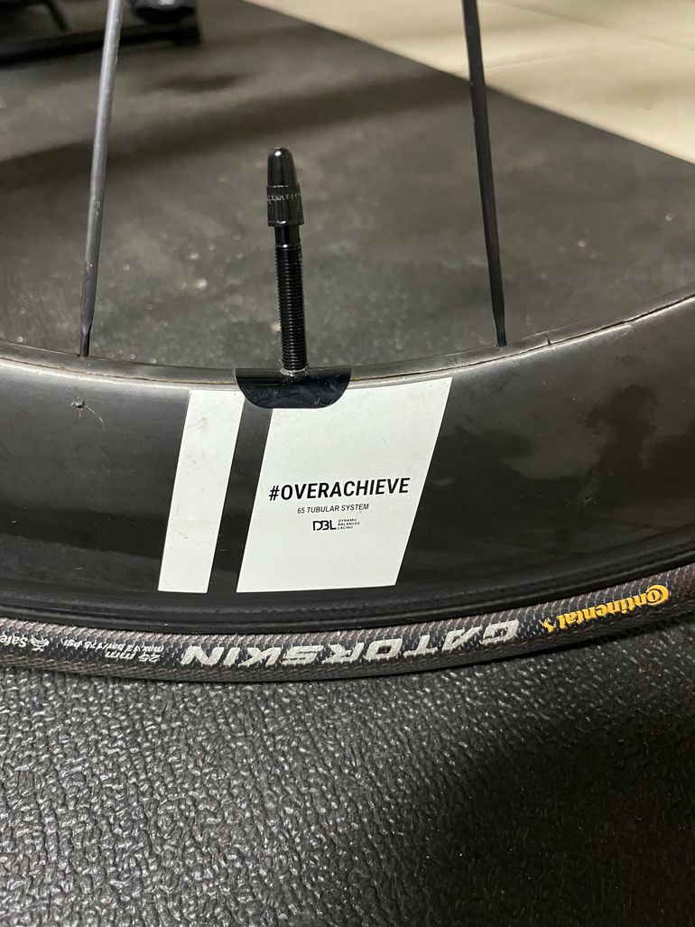 overachieve Carbon Wheelset 2018 bike usato — immagine 4 di 4