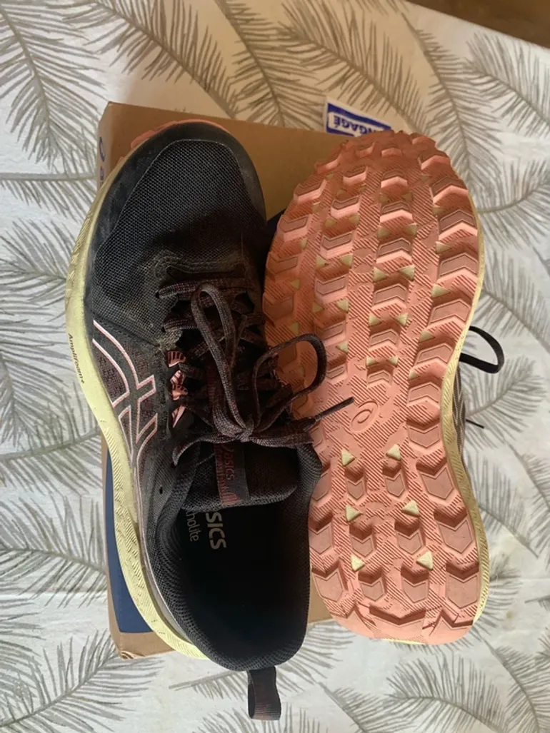 Asics Gel Sonoma 8 bike usato — immagine 6 di 6