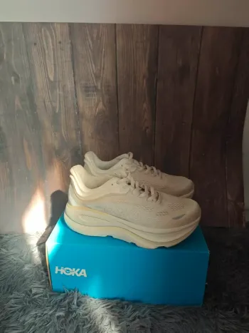Used Hoka Bondi 9 Running Shoes