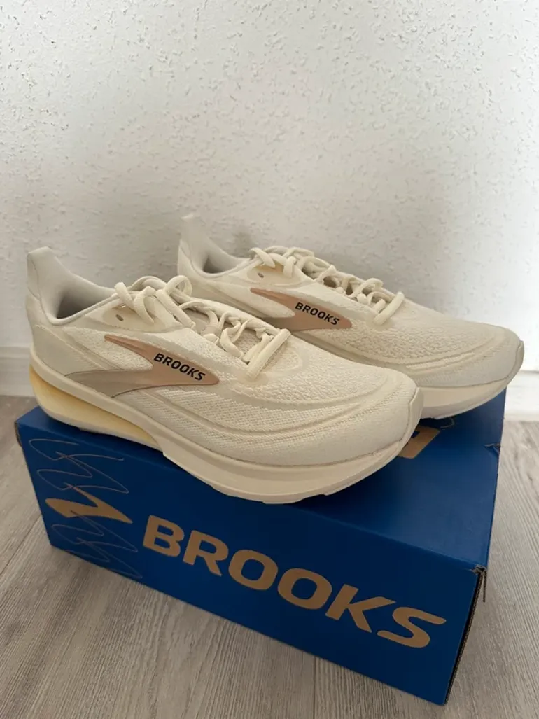 Used Brooks Revel 9 bike — image 4 of 6