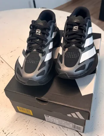 Used Adidas Adizero Evo bike — image 2 of 5