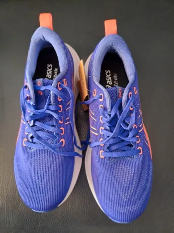 Asics Gel-Saiun 3 bike d'occasion — image 9 sur 13