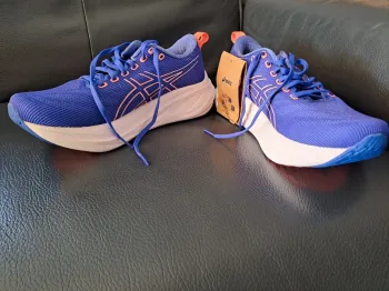 Asics Gel-Saiun 3 bike d'occasion — image 4 sur 13