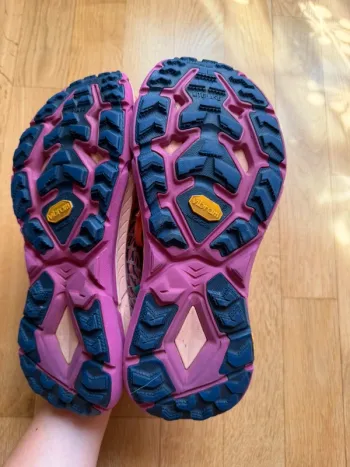Used Hoka Mafate Speed 4 bike — image 8 of 14