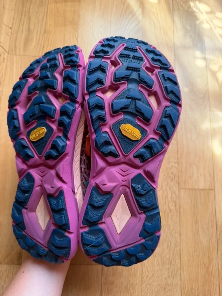 Used Hoka Mafate Speed 4 bike — image 8 of 14