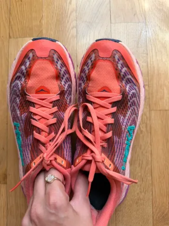 Used Hoka Mafate Speed 4 bike — image 4 of 14