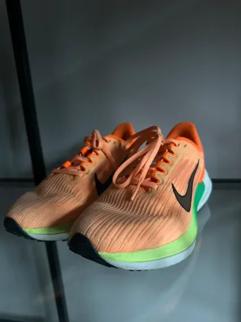 Used Nike Air Winflo 9 bike — image 4 of 10