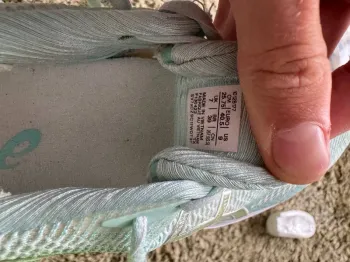 Tweedehands Asics Novablast 2 LE bike — afbeelding 7 van 8
