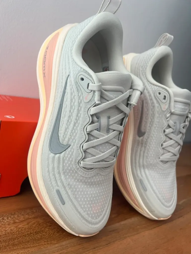 Použité Nike Vomero Plus bike — obrázek 2 z 11