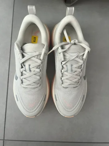 Použité Nike Vomero Plus bike — obrázek 7 z 11