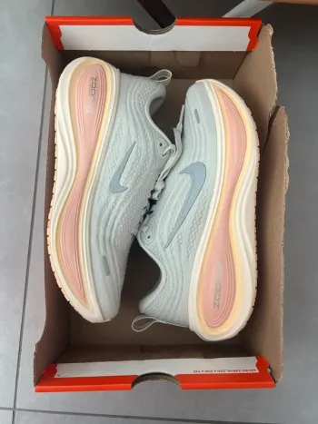 Použité Nike Vomero Plus bike — obrázek 10 z 11