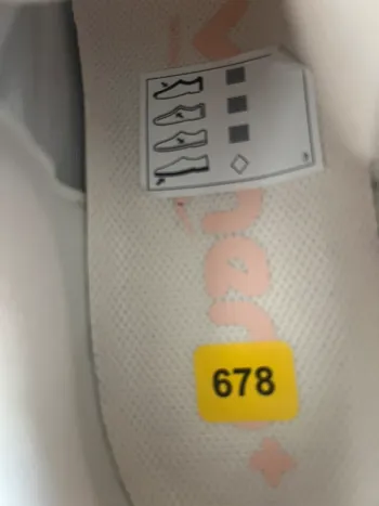 Použité Nike Vomero Plus bike — obrázek 9 z 11