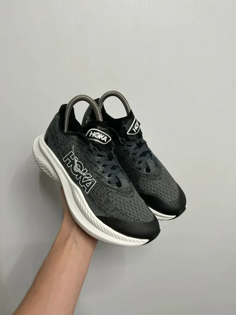 Gebrauchtes Hoka Mach 6 bike — Bild 2 von 10