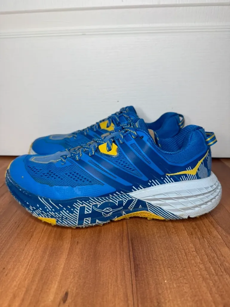 Tweedehands Hoka Speedgoat 3 bike — afbeelding 3 van 7