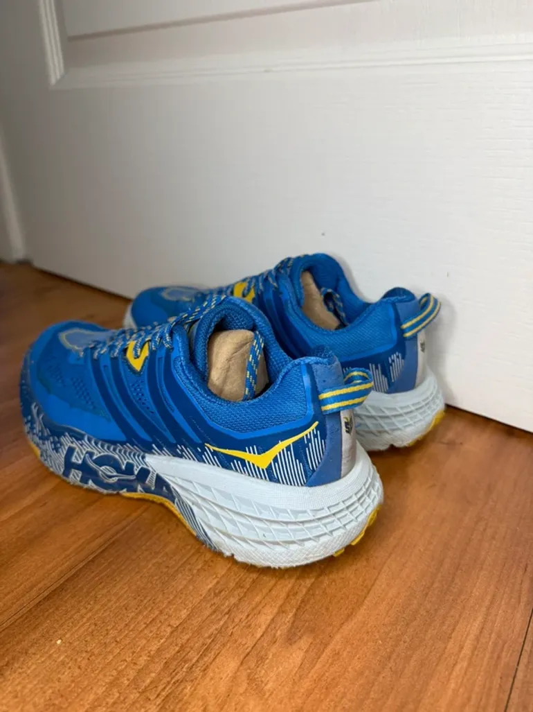 Tweedehands Hoka Speedgoat 3 bike — afbeelding 4 van 7