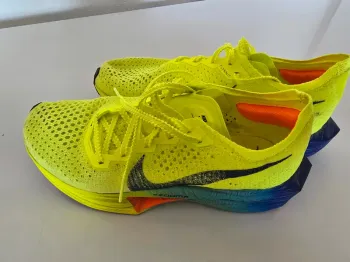Gebrauchtes Nike ZoomX Vaporfly Next% 3 Running Shoes