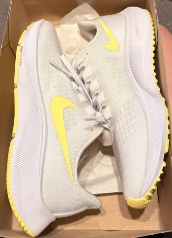 Pegasus Air 37 Running Shoes d'occasion