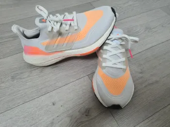 Used Continental Ultraboost 21 Running Shoes