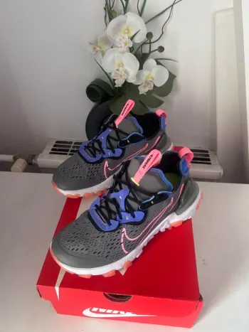 Used Nike Basket Shoes Running Shoes