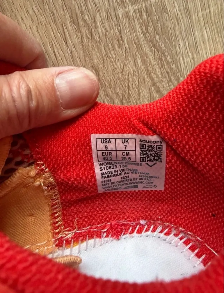 Used Saucony Kinvara 14 bike — image 4 of 8