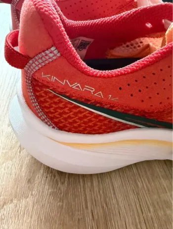 Used Saucony Kinvara 14 bike — image 8 of 8