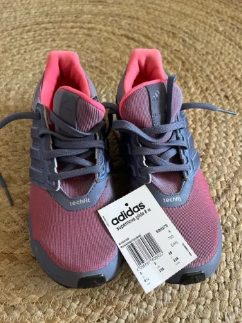Tweedehands Adidas Chaussures de running femme Running Shoes