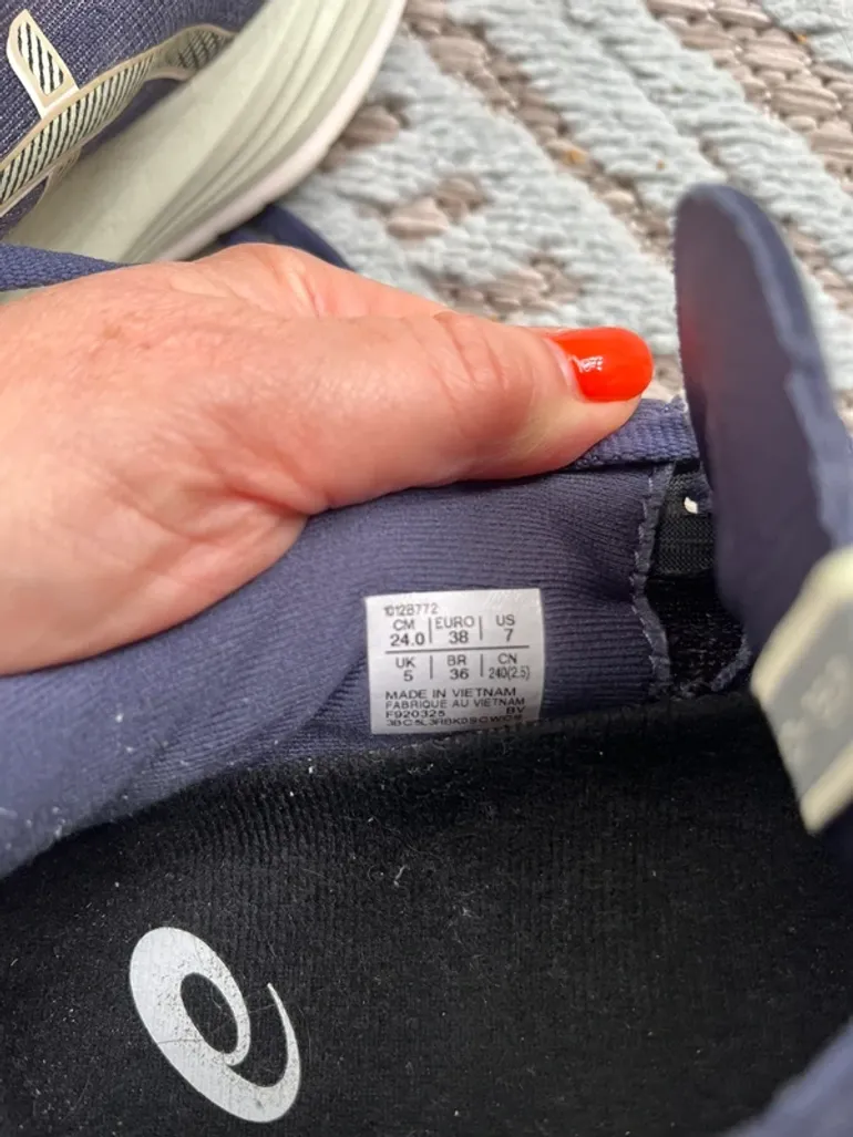 Used Asics Gel-Cumulus 27 bike — image 5 of 5