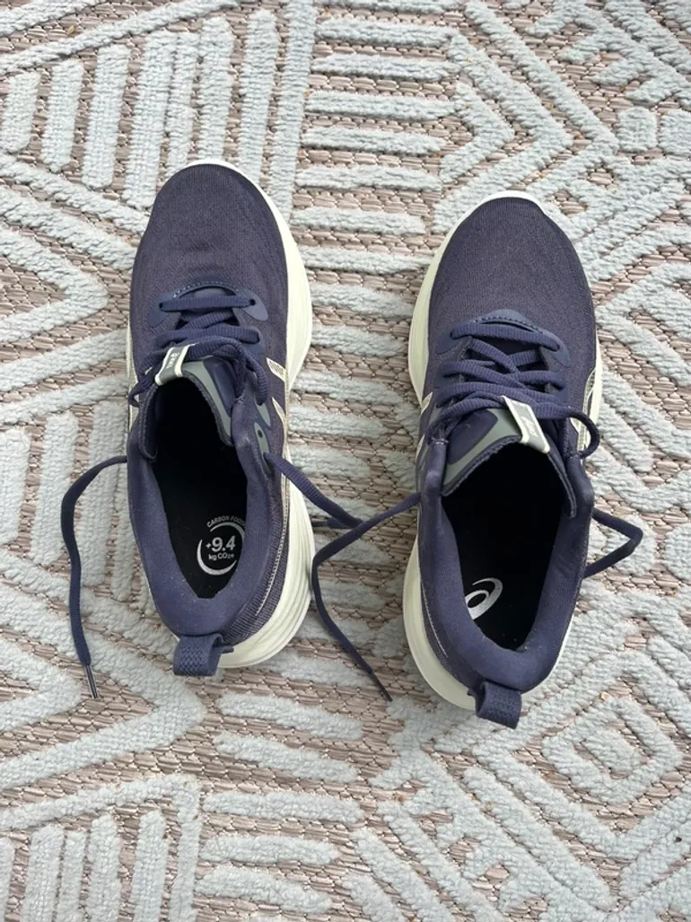Used Asics Gel-Cumulus 27 bike — image 2 of 5