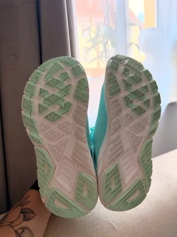 Tweedehands Hoka Arahi 7 bike — afbeelding 2 van 4
