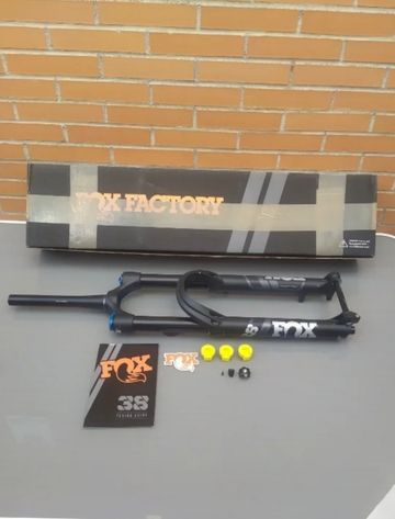 Brugt Fox 38 Performance 170mm GRIP 3P Boost 2023 bike — billede 19 af 21