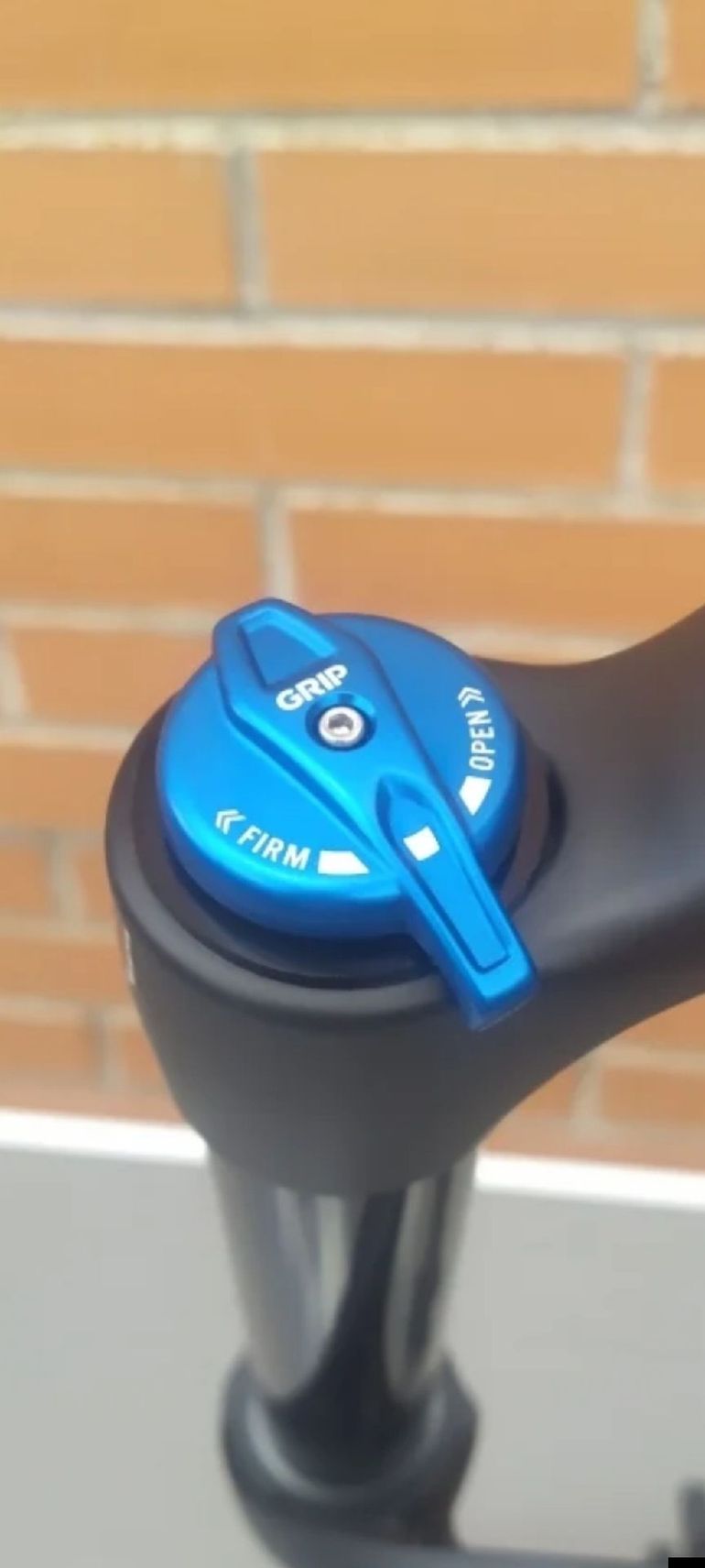 Brugt Fox 38 Performance 170mm GRIP 3P Boost 2023 bike — billede 10 af 21