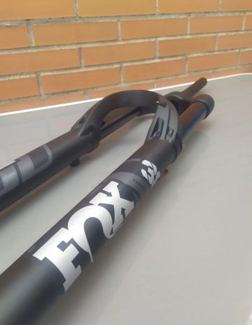 Brugt Fox 38 Performance 170mm GRIP 3P Boost 2023 bike — billede 2 af 21