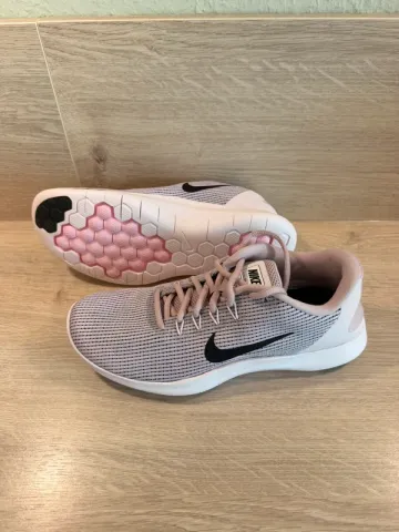 Used Nike Flex Run Running Shoes