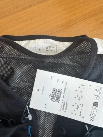 Used Salomon Trail Hydration Vest bike — image 3 of 3