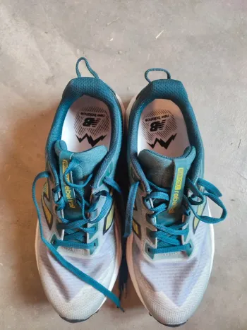 Used New Balance FuelCell Rebel Trail bike — image 5 of 6